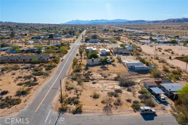 Joshua Tree, CA 92252,61960 El Reposo