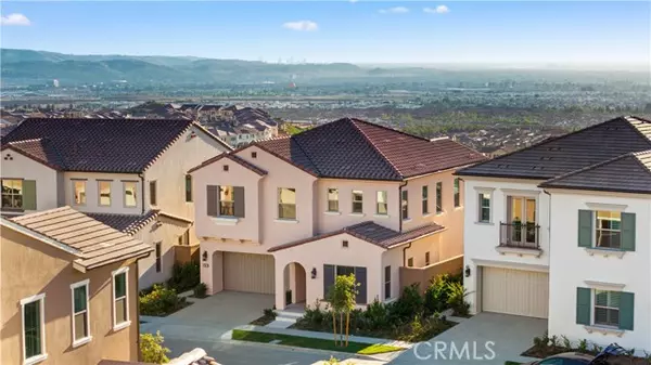 Irvine, CA 92618,131 Oakstone