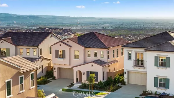 Irvine, CA 92618,131 Oakstone