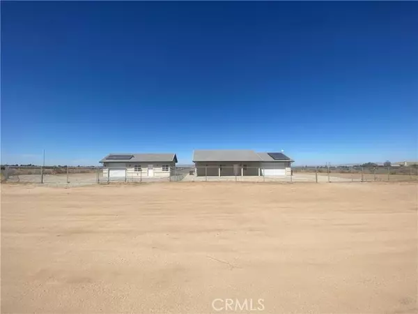 5704 White Fox Trail, Phelan, CA 92371