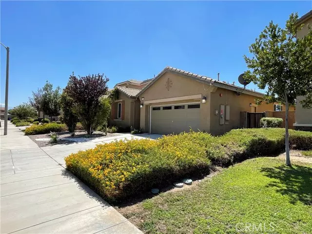 15593 Pumpkin Place, Fontana, CA 92336