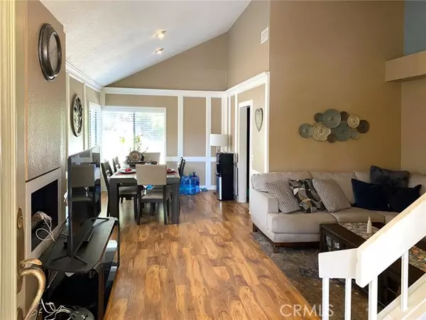 Rancho Santa Margarita, CA 92688,25 Via Zapador