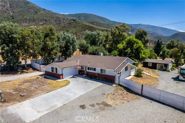 Devore, CA 92407,925 Knoll