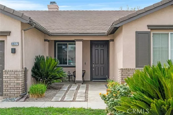 Eastvale, CA 92880,6927 Mockingbird Court