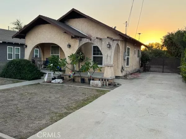 221 N Pasadena Avenue, Azusa, CA 91702