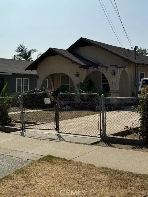 Azusa, CA 91702,221 N Pasadena Avenue