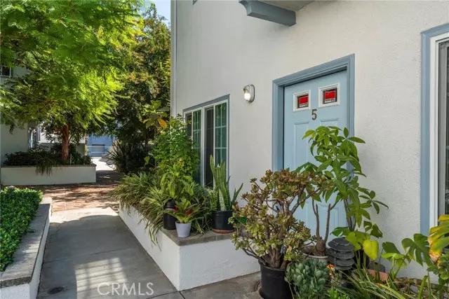 42 N Michigan Avenue #5, Pasadena, CA 91106