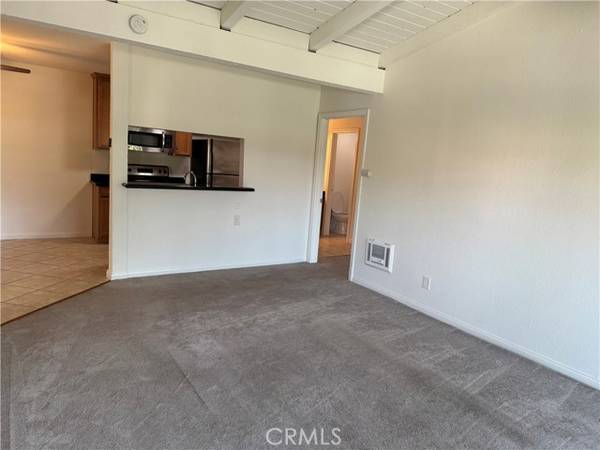 1345 Cabrillo Park Drive #M16, Santa Ana, CA 92701