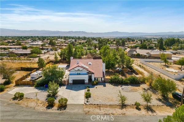 19161 Tecumseh Road, Apple Valley, CA 92307