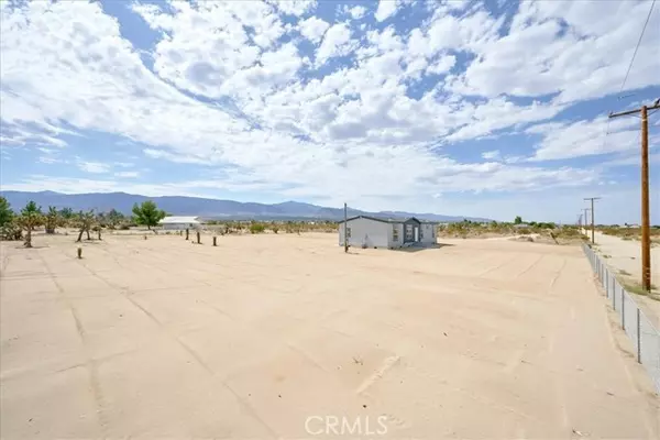 Pinon Hills, CA 92372,12872 Mountain Road