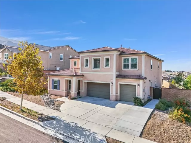 Corona, CA 92882,2437 Sierra Bella Drive