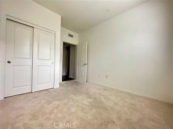 Irvine, CA 92618,152 Coralwood