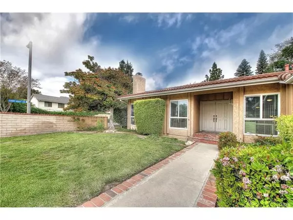 2543 Farview Road, Fullerton, CA 92833