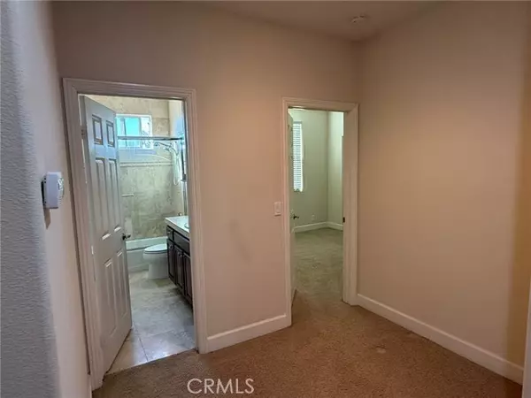 Los Alamitos, CA 90720,3776 Green Avenue