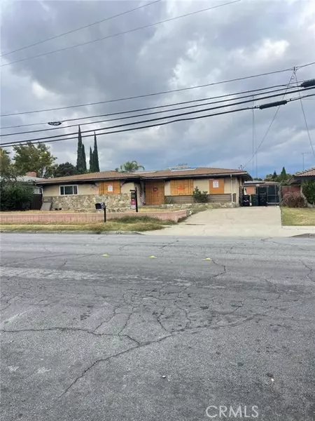 124 E Etiwanda Avenue, Rialto, CA 92376