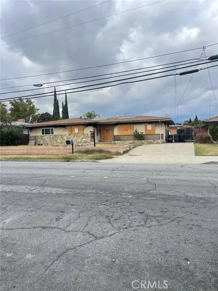 124 E Etiwanda Avenue, Rialto, CA 92376