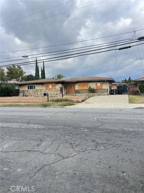 124 E Etiwanda Avenue, Rialto, CA 92376