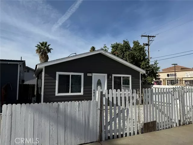 3879 Eucalyptus, Riverside, CA 92507