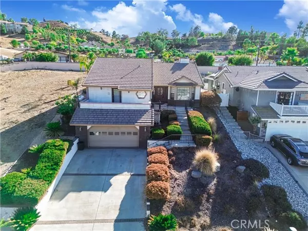 30998 Emperor Drive, Canyon Lake, CA 92587