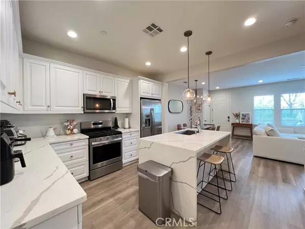 Brea, CA 92821,2466 Sanabria Lane