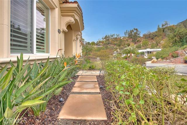 Claremont, CA 91711,752 Valparaiso Drive