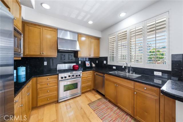 Playa Vista, CA 90094,6011 Dawn Creek #7