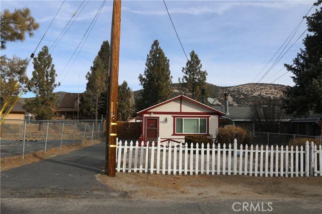 131 E Mountain View Boulevard, Big Bear City, CA 92314