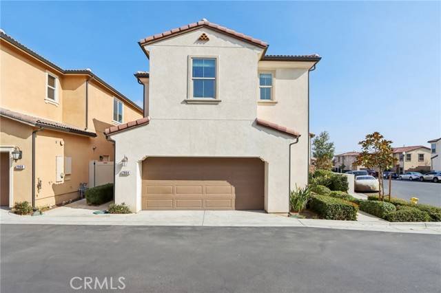 2964 Villa Catalonia Circle, Corona, CA 92881