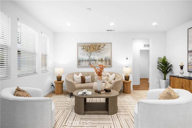 Claremont, CA 91711,113 Fayette Court