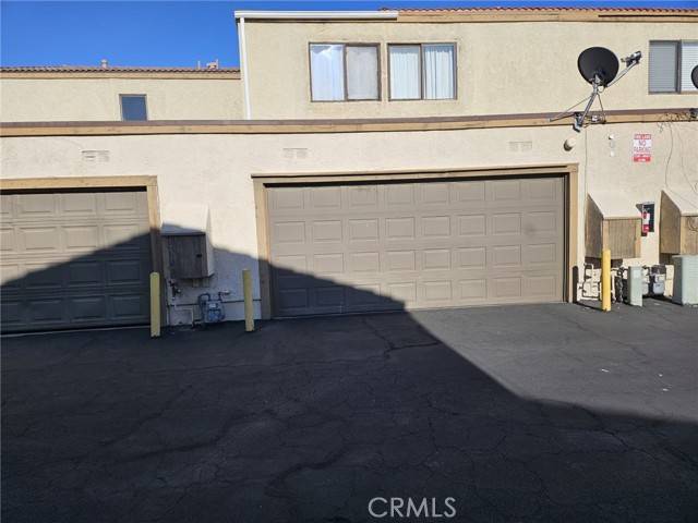 9202 Citrus Avenue #B, Fontana, CA 92335