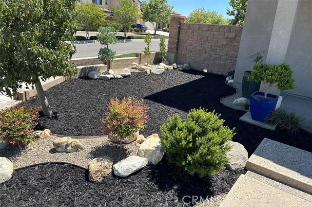 5374 Mission Rock Way, Jurupa Valley, CA 92509