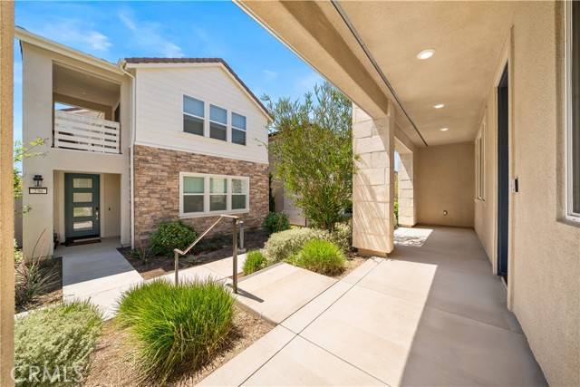 242 Chorus, Irvine, CA 92618