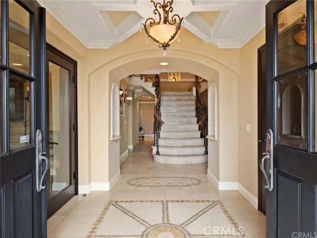 Palos Verdes Estates, CA 90274,1608 Via Lazo