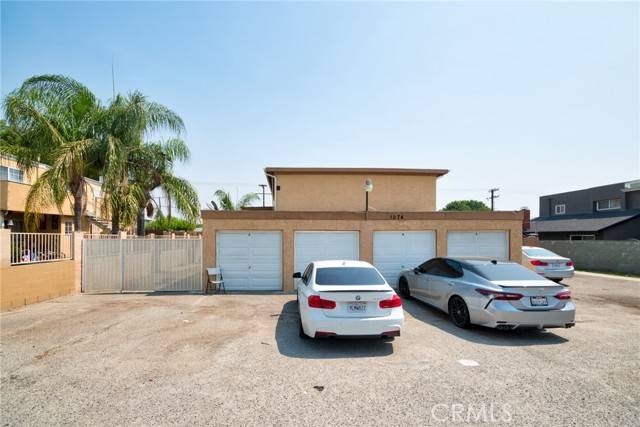 Rialto, CA 92376,1074 N Willow Avenue