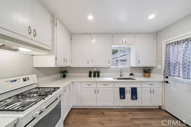 San Bernardino, CA 92404,2329 Roxbury Drive