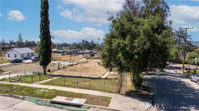 156 W Manor, Altadena, CA 91001