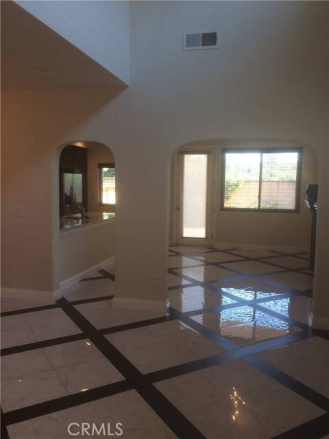 Chino Hills, CA 91709,2091 Lake Shore Drive #B