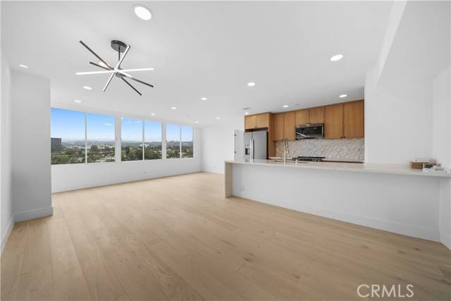 Los Angeles, CA 90024,10501 Wilshire Boulevard #1512