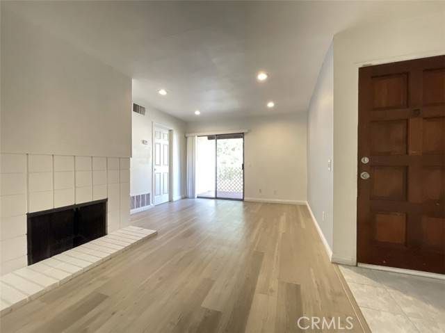 Diamond Bar, CA 91765,23647 Golden Springs Drive #10G
