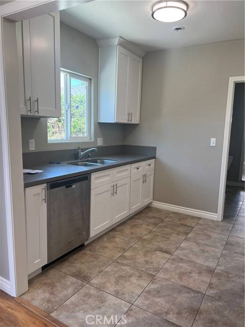 239 E Montana Street, Pasadena, CA 91104