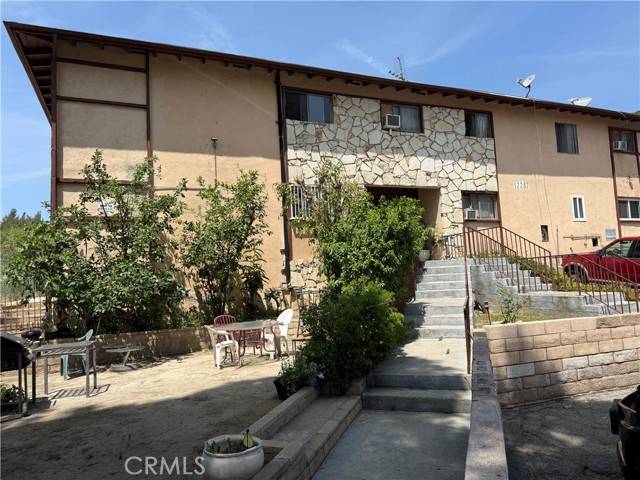 12287 Osborne Street #12, Pacoima, CA 91331