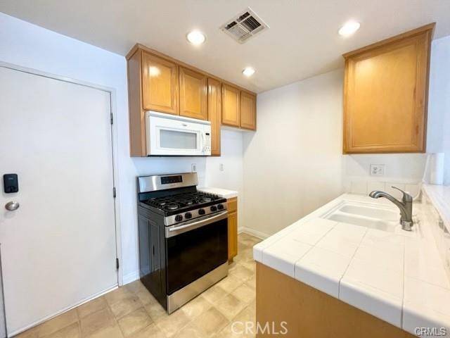 Chino Hills, CA 91709,15447 Pomona Rincon Road #528