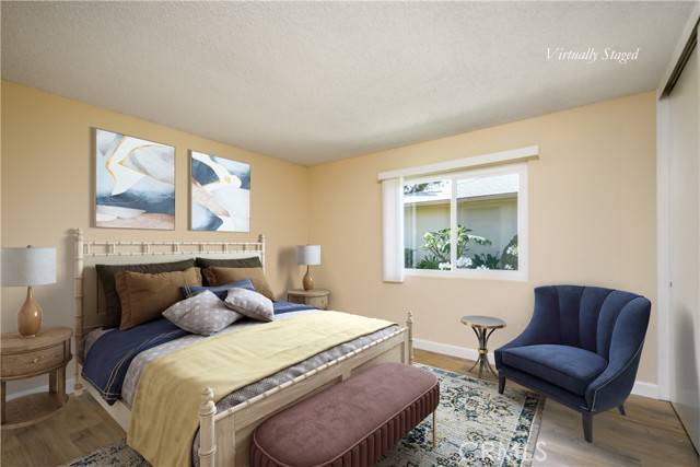 Tustin, CA 92780,1881 Mitchell Avenue #8