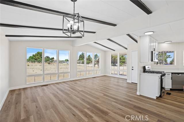 4369 Amador Road, Phelan, CA 92371