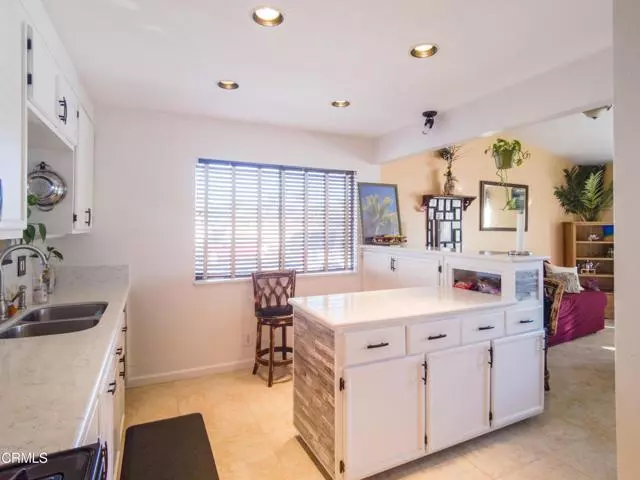 400 Fairbourne Place, Oxnard, CA 93033