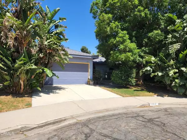 Santa Paula, CA 93060,208 Moultrie Place