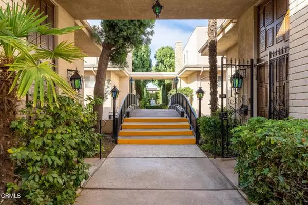 Encino, CA 91316,5330 Lindley Avenue #208