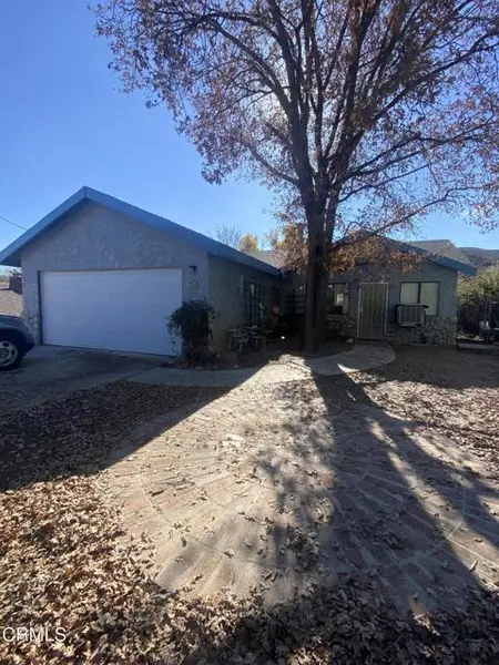 42722 Coolcrest Drive, Lake Elizabeth, CA 93532