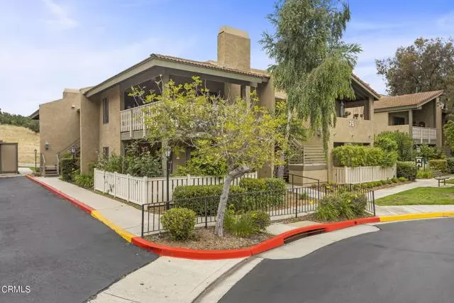 751 Birchpark Circle #106, Thousand Oaks, CA 91360