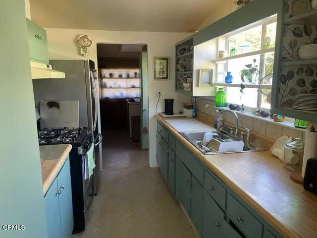 1316 Ojai Road, Santa Paula, CA 93060